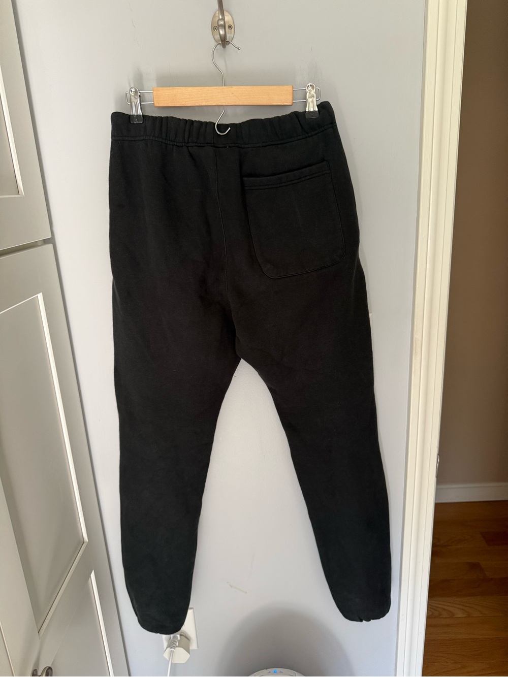 Fear of God Essentials Summer Core Sweatpant 'Black' - Picture 7 of 7